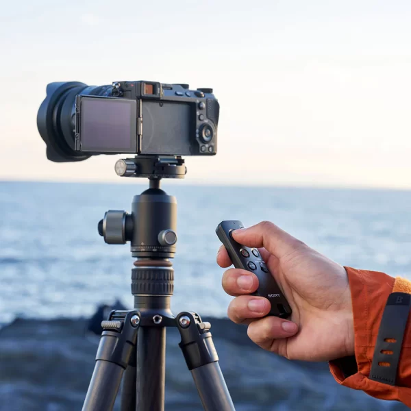 Sony RMT-VP2 Wireless Remote Commander | Small | Easy to Operate | Remote Shooting - Black